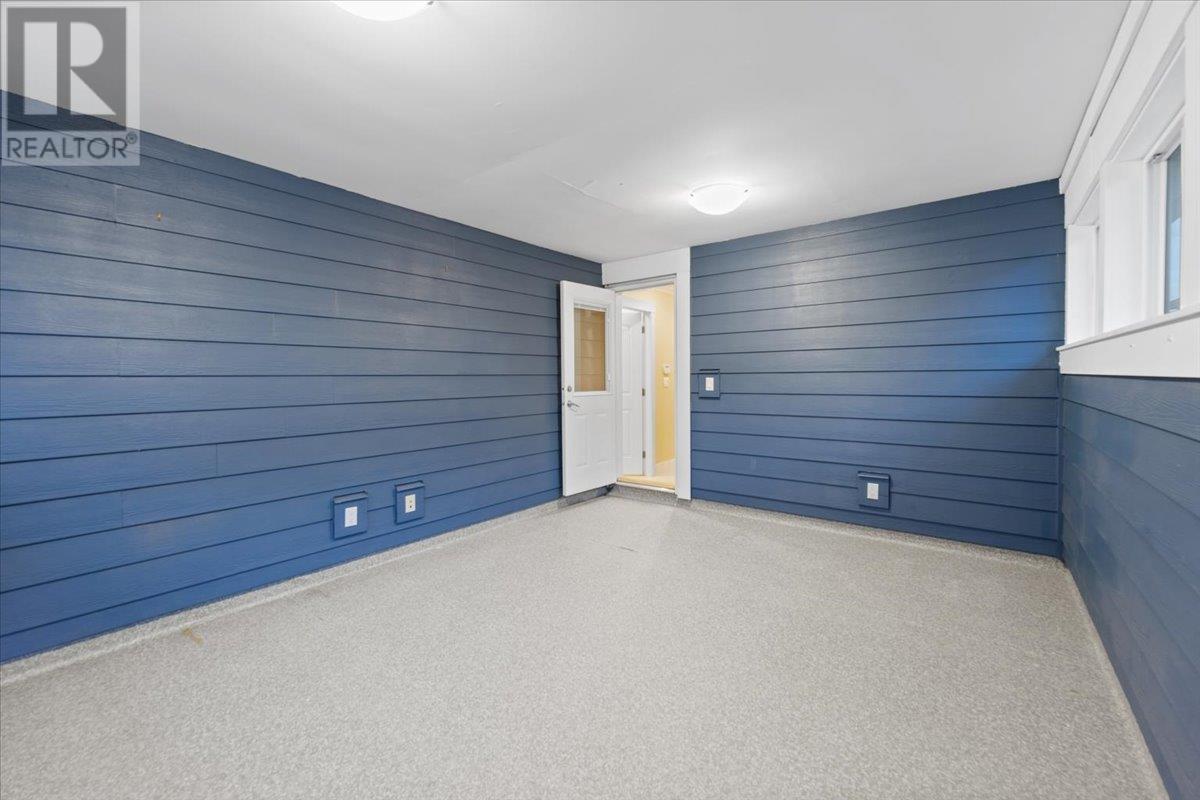 1125 Yorston Court, Burnaby, British Columbia  V5A 2T8 - Photo 23 - R2949745