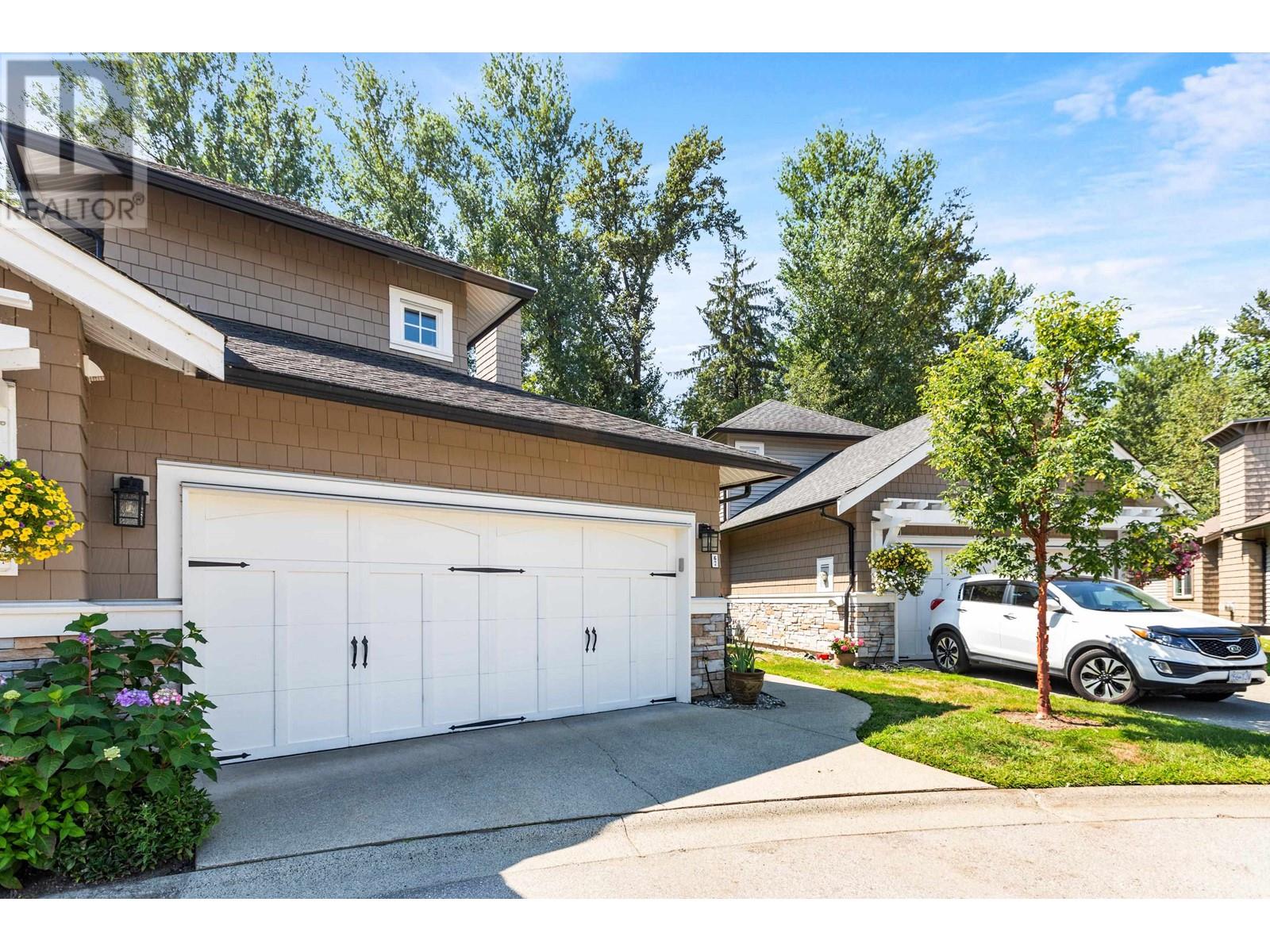 67 19452 Fraser Way, Pitt Meadows, British Columbia V3Y 0A3 - Photo 1 - R2949778
