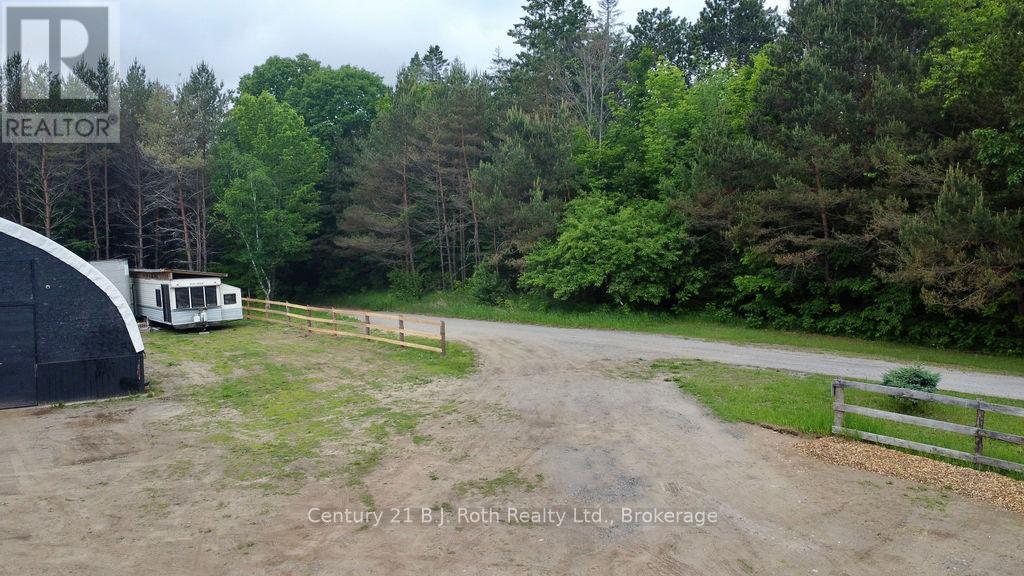 2286 Flos Ten Road E, Springwater, Ontario  L0L 1P0 - Photo 10 - S11888254