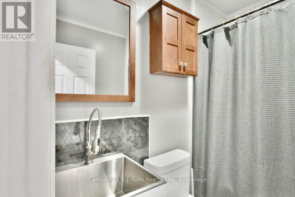2286 Flos Ten Road E, Springwater, Ontario  L0L 1P0 - Photo 29 - S11888254