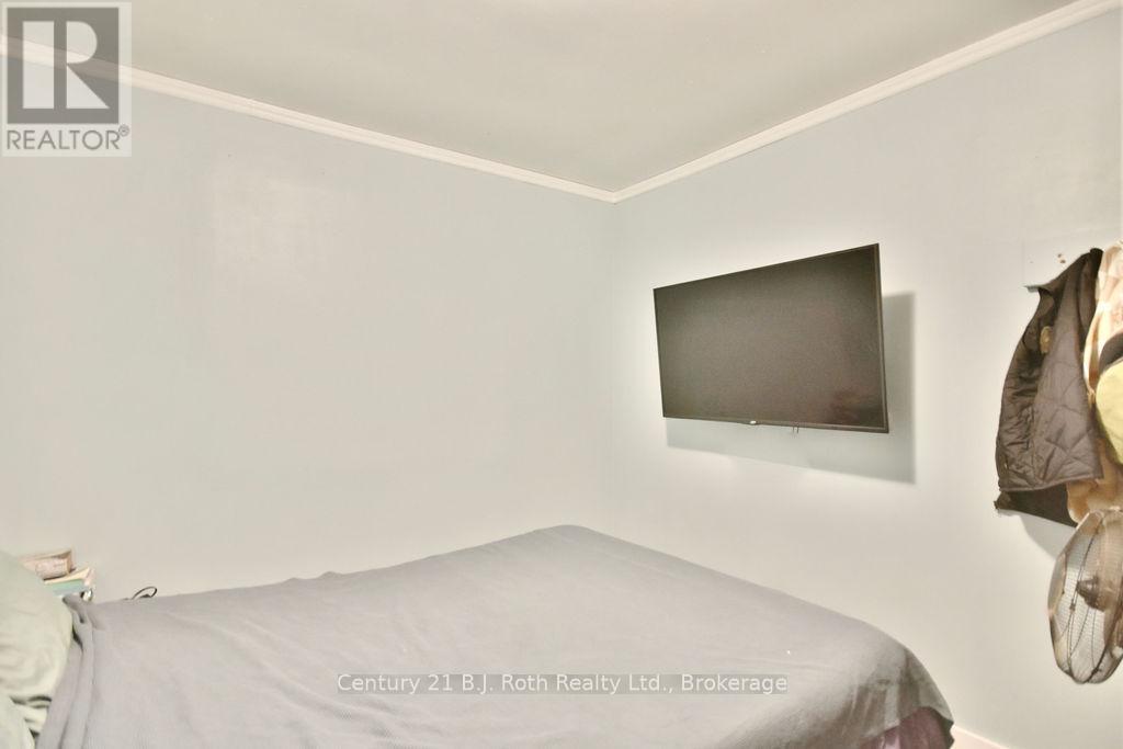 2286 Flos Ten Road E, Springwater, Ontario  L0L 1P0 - Photo 32 - S11888254
