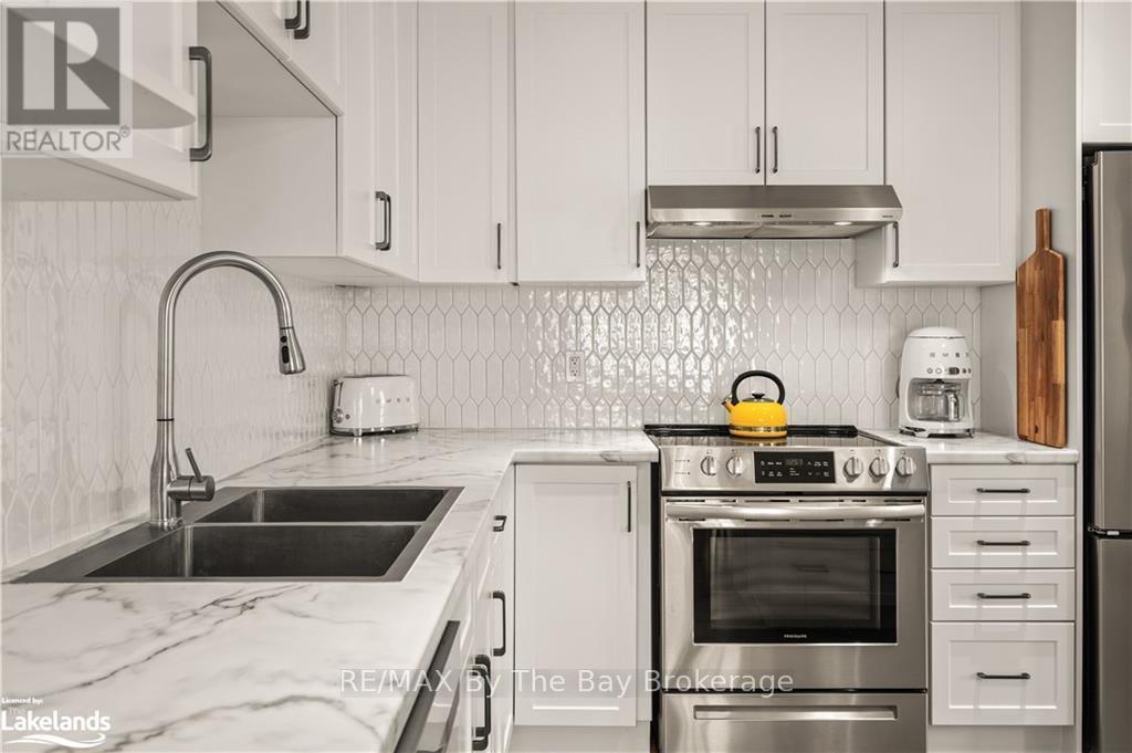 15 Foley Crescent, Collingwood, Ontario  L9Y 3B7 - Photo 11 - S10439799