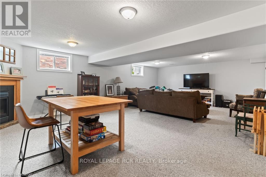 754 16th Street, Hanover, Ontario  N4N 3W8 - Photo 18 - X10846918