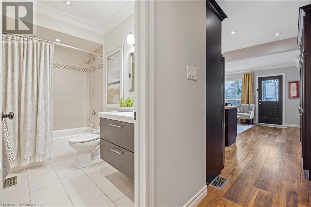 221 West 19th Street, Hamilton, Ontario  L9C 4J3 - Photo 21 - 40684483