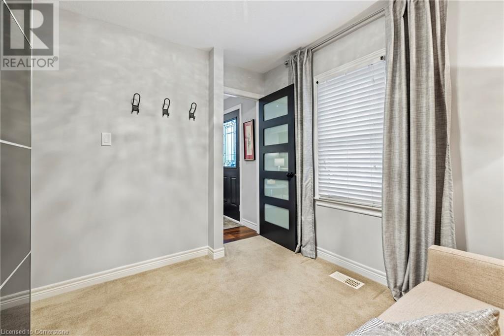 221 West 19th Street, Hamilton, Ontario  L9C 4J3 - Photo 8 - 40684483