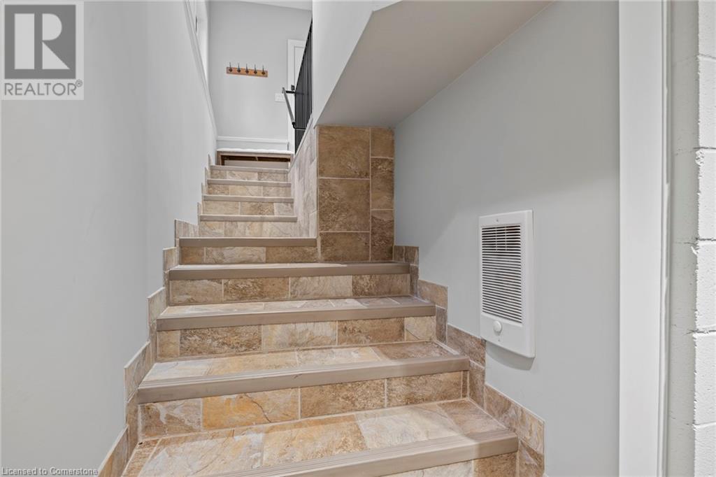 221 West 19th Street, Hamilton, Ontario  L9C 4J3 - Photo 27 - 40684483