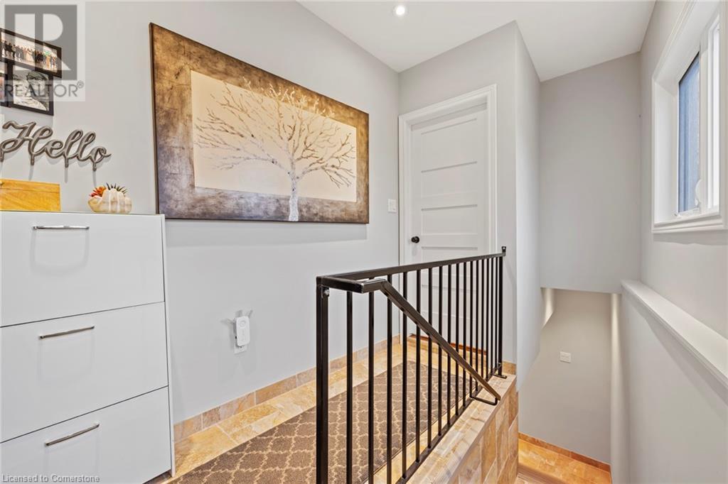 221 West 19th Street, Hamilton, Ontario  L9C 4J3 - Photo 25 - 40684483