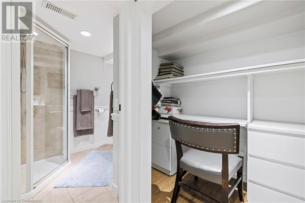 221 West 19th Street, Hamilton, Ontario  L9C 4J3 - Photo 38 - 40684483