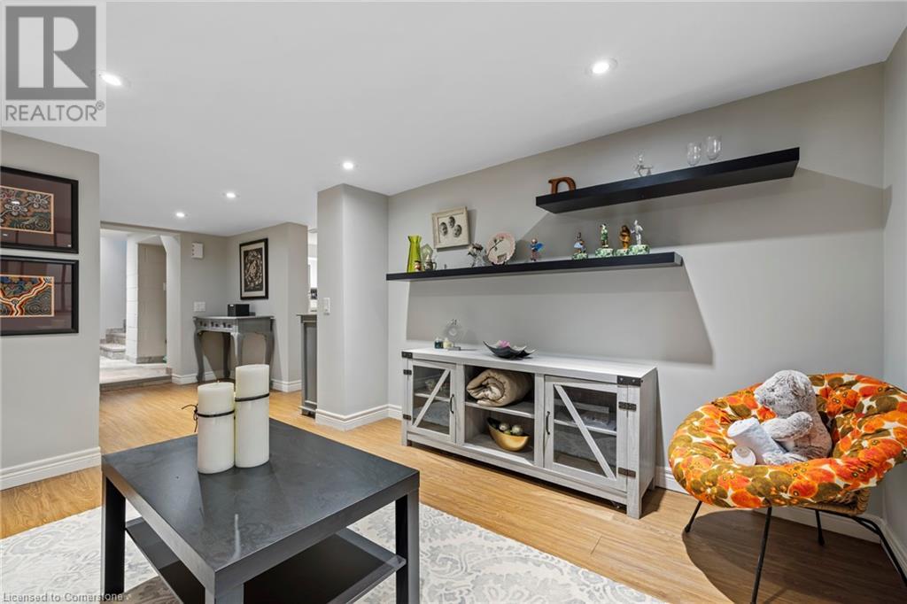 221 West 19th Street, Hamilton, Ontario  L9C 4J3 - Photo 31 - 40684483