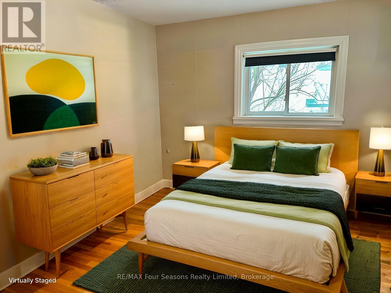 210 Saunders Street, Clearview, Ontario  L0M 1S0 - Photo 10 - S11888276