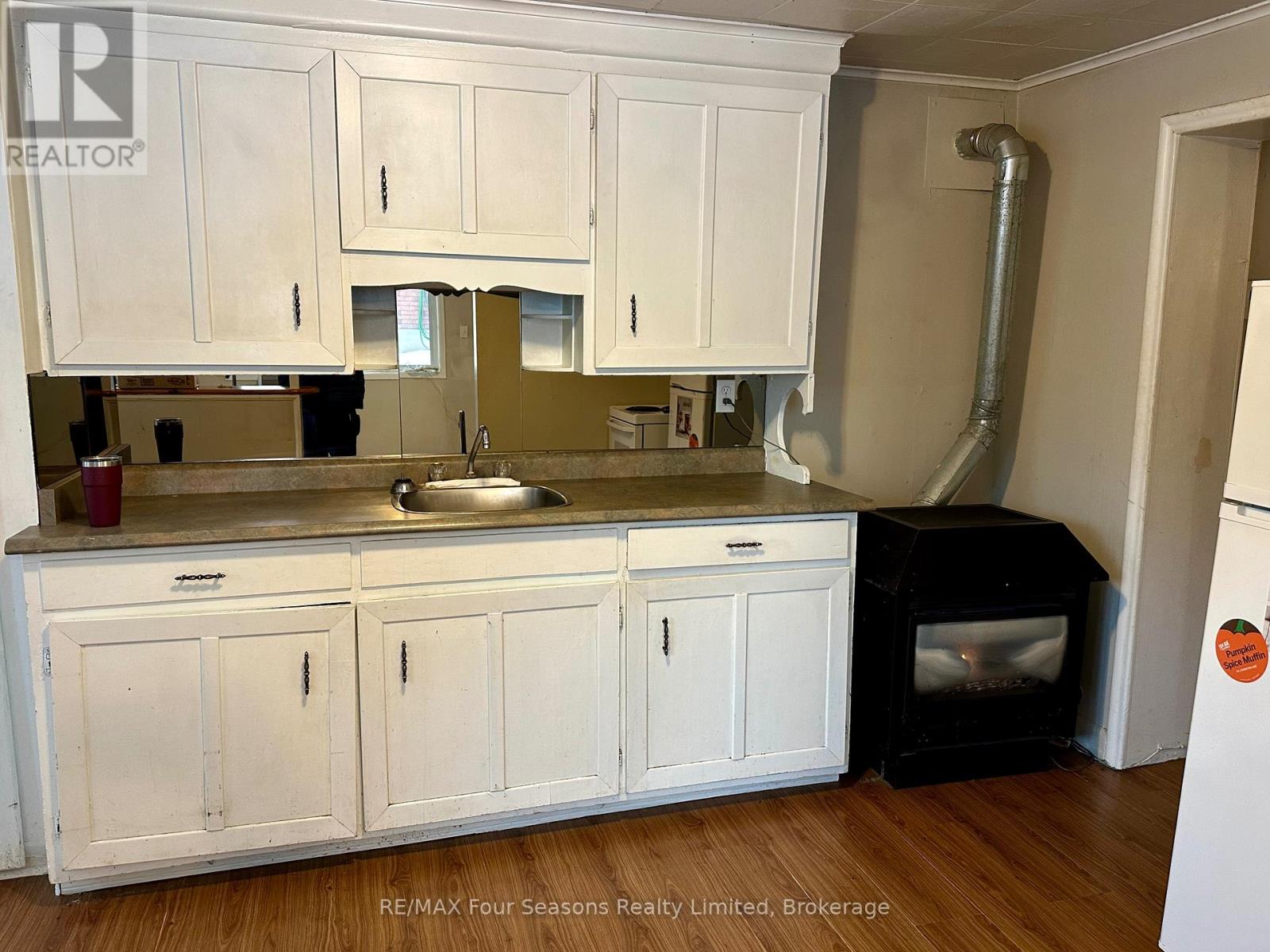 210 Saunders Street, Clearview, Ontario  L0M 1S0 - Photo 19 - S11888276