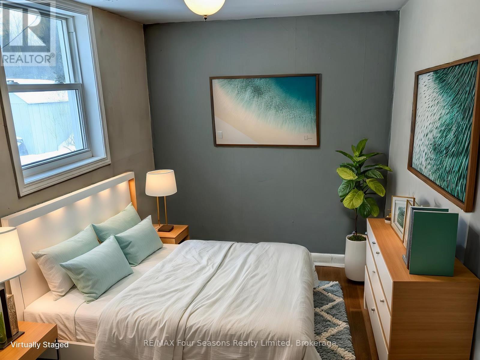 210 Saunders Street, Clearview, Ontario  L0M 1S0 - Photo 23 - S11888276