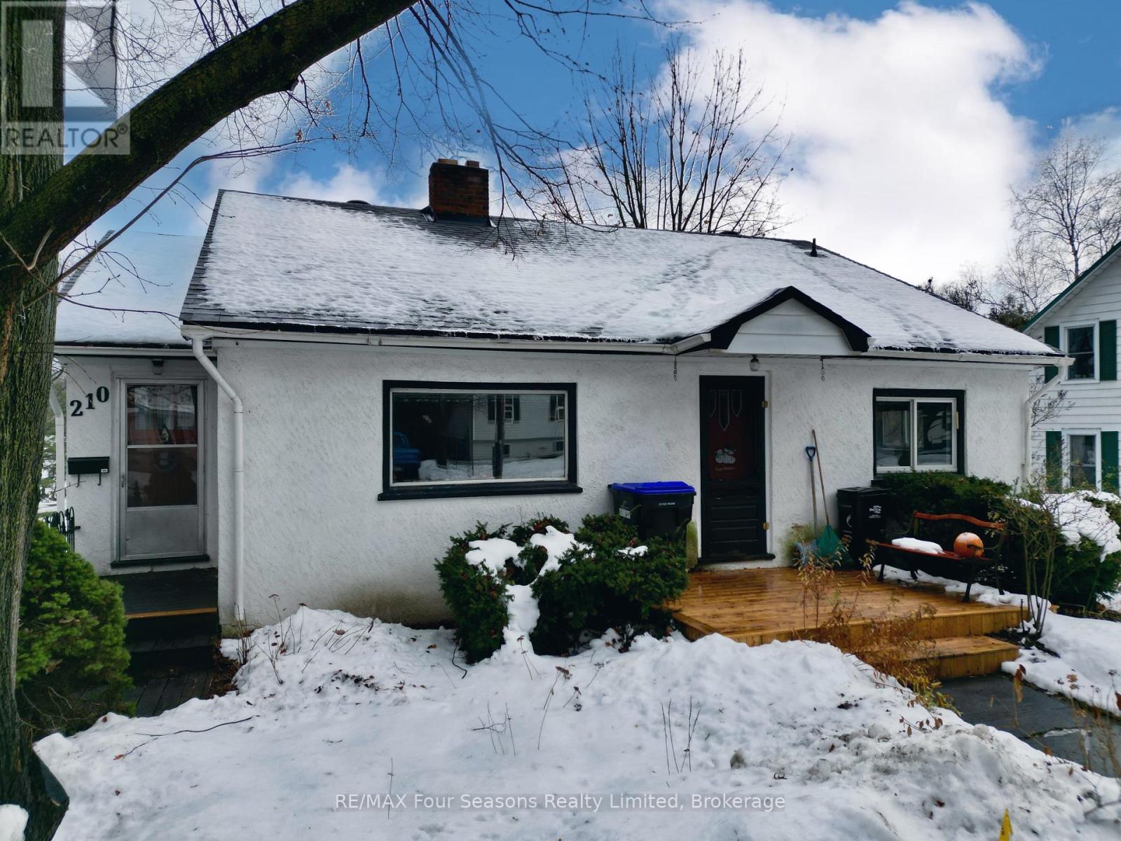 210 Saunders Street, Clearview, Ontario  L0M 1S0 - Photo 4 - S11888276