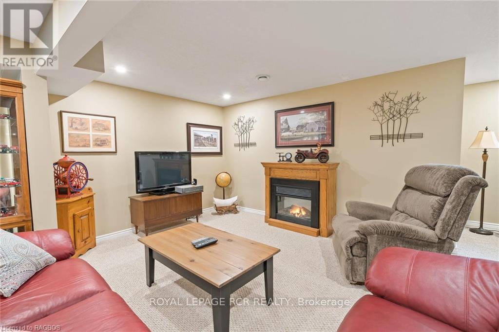 414 4th Street S, Hanover, Ontario  N4N 3V1 - Photo 29 - X11880015