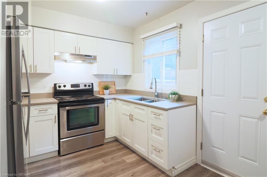 388 Springbank Avenue N Unit# 7, Woodstock, Ontario  N4T 1L4 - Photo 7 - 40659954