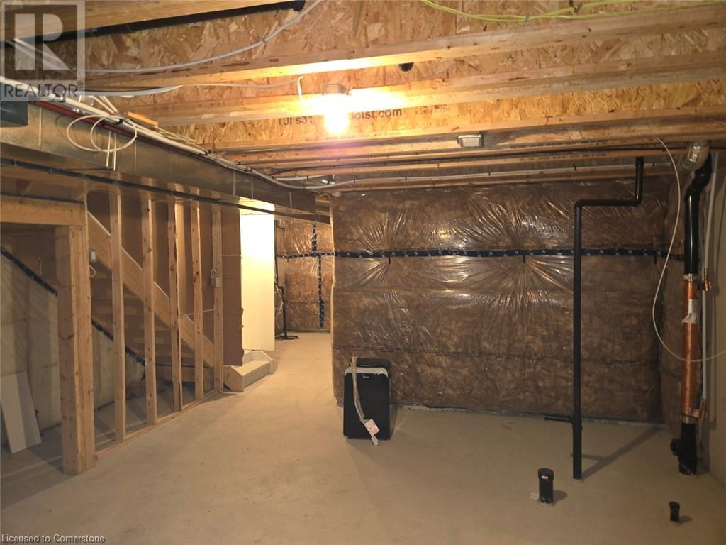 8273 Tulip Tree Drive Unit# 23, Niagara Falls, Ontario  L2H 3S8 - Photo 33 - 40684541