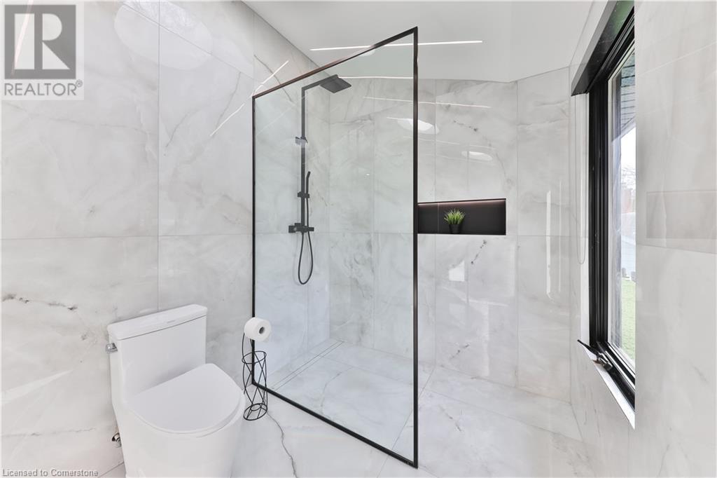 370 Goodram DriveBurlington, Ontario  L7L 2K1 - Photo 31 - 40684518
