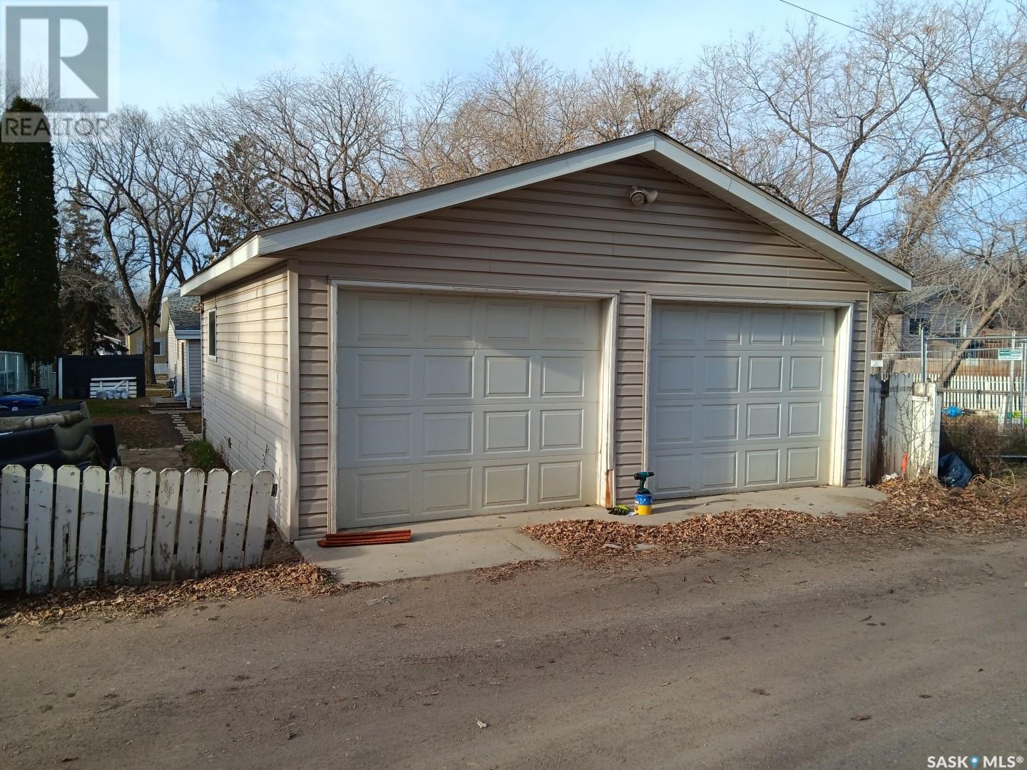 824 H Avenue N, Saskatoon, Saskatchewan  S7L 2C2 - Photo 23 - SK990475
