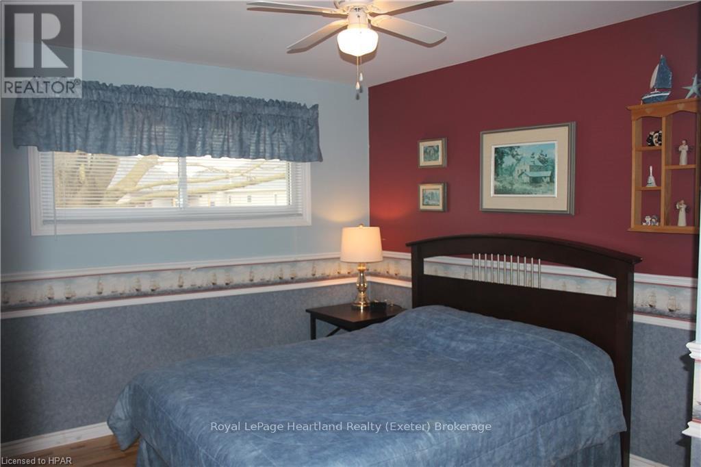 24575 Saxton Road, Strathroy-Caradoc, Ontario  N7G 3H4 - Photo 12 - X10779864