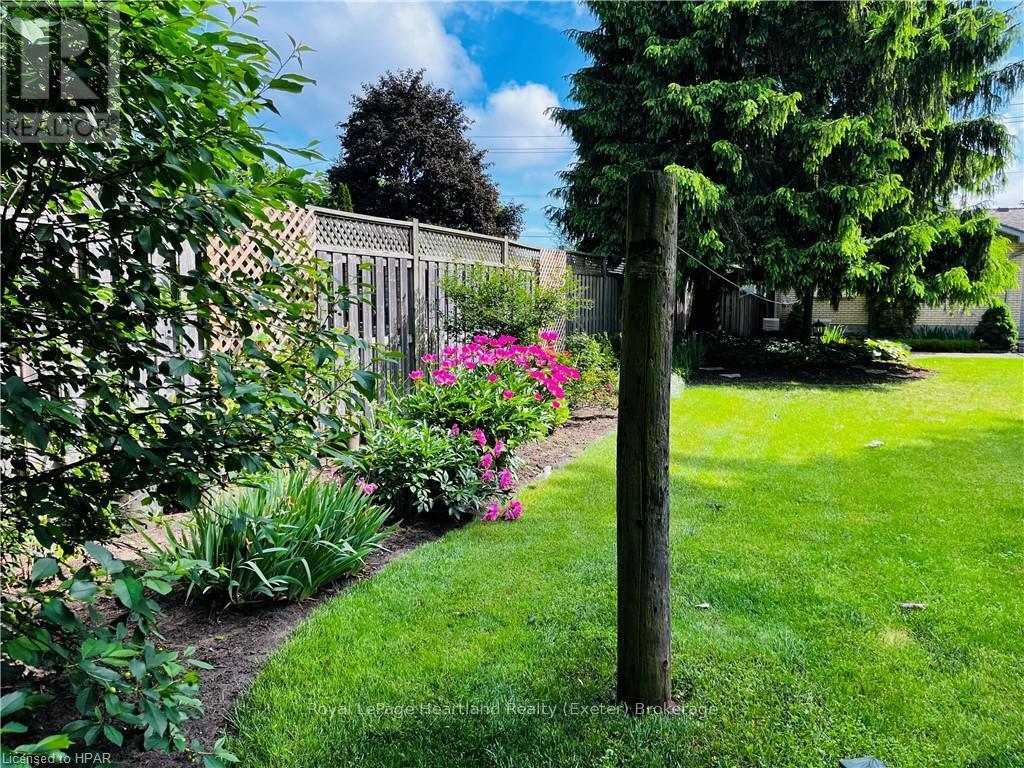 24575 Saxton Road, Strathroy-Caradoc, Ontario  N7G 3H4 - Photo 26 - X10779864