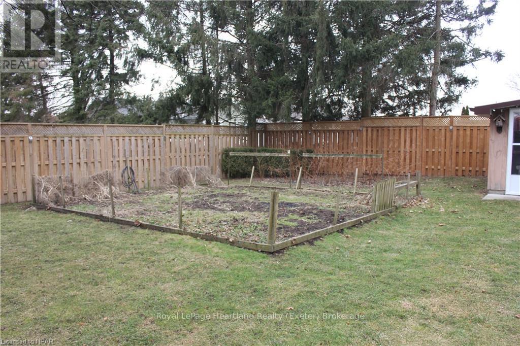 24575 Saxton Road, Strathroy-Caradoc, Ontario  N7G 3H4 - Photo 31 - X10779864