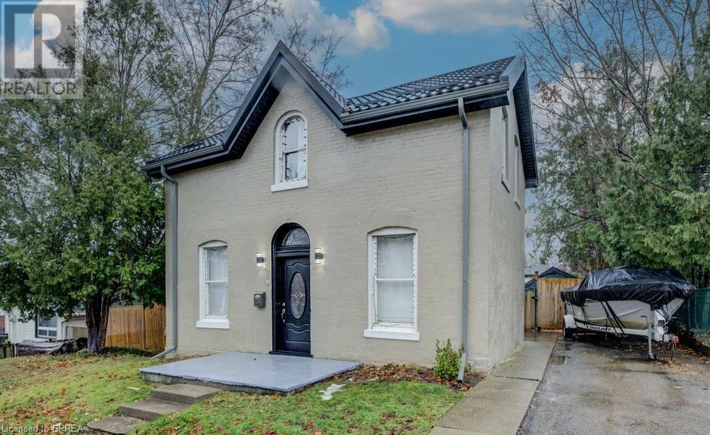 53 Sarah Street, Brantford, Ontario  N3S 2Z9 - Photo 1 - 40684196