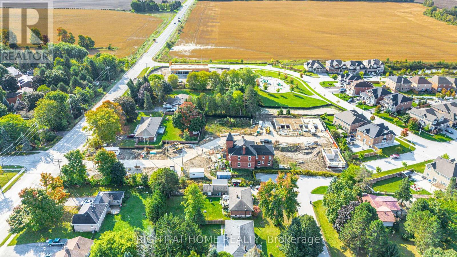 17 Ravenscraig Place, Innisfil, Ontario  L0L 1L0 - Photo 25 - N8443102