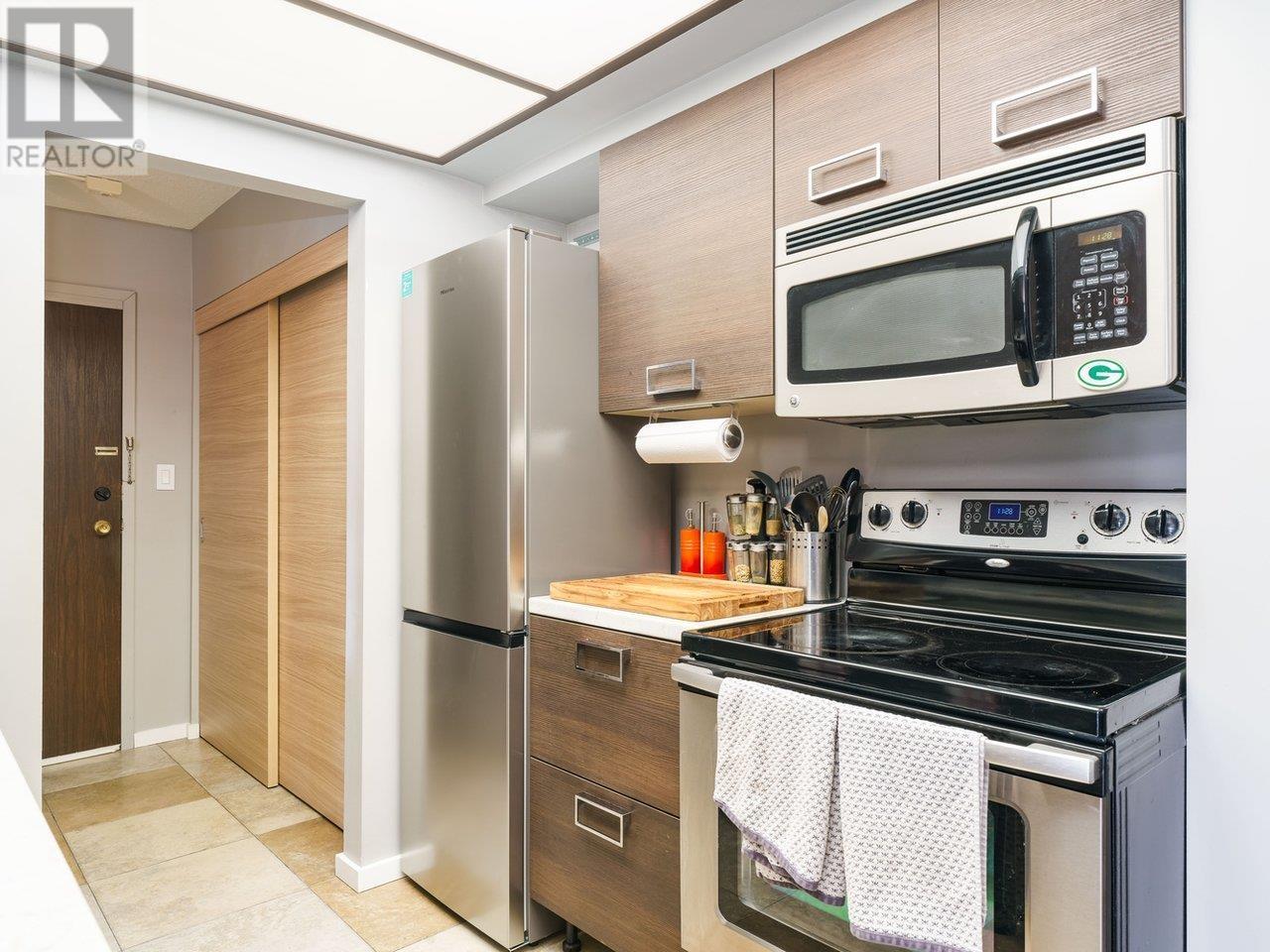 214 123 E 19th Street, North Vancouver, British Columbia V7L 2Y9 - Photo 13 - R2949855