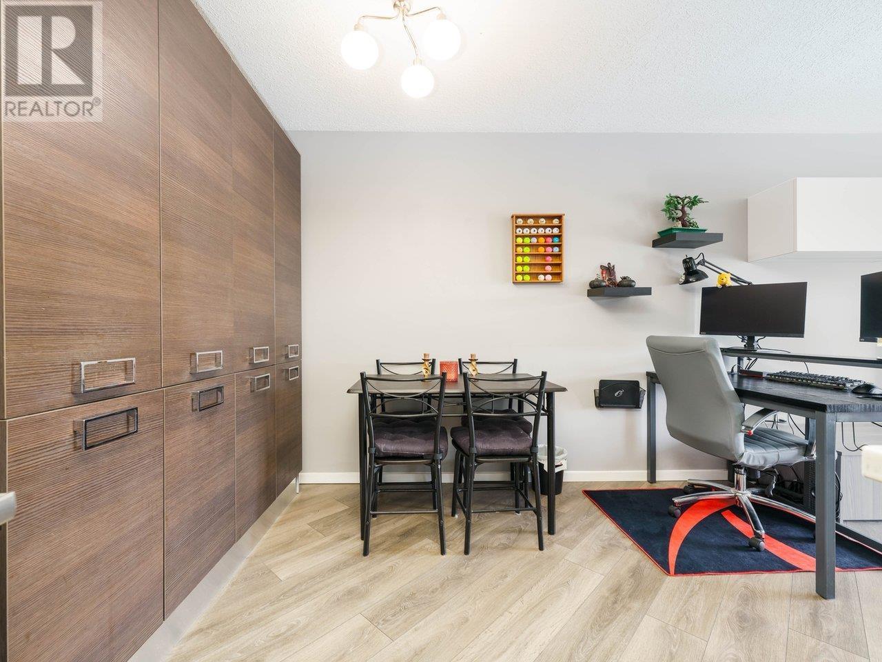 214 123 E 19th Street, North Vancouver, British Columbia V7L 2Y9 - Photo 15 - R2949855