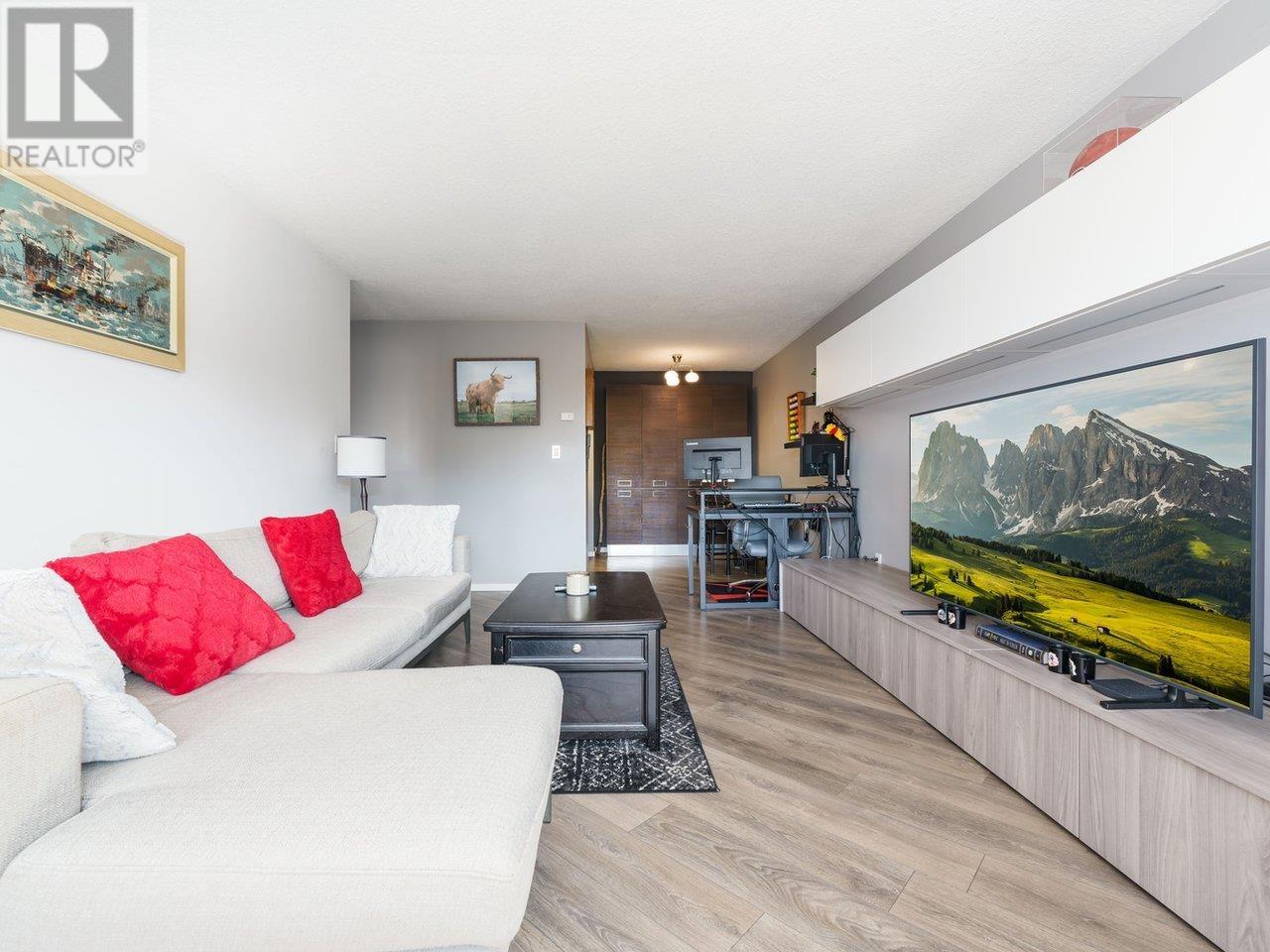 214 123 E 19th Street, North Vancouver, British Columbia V7L 2Y9 - Photo 6 - R2949855