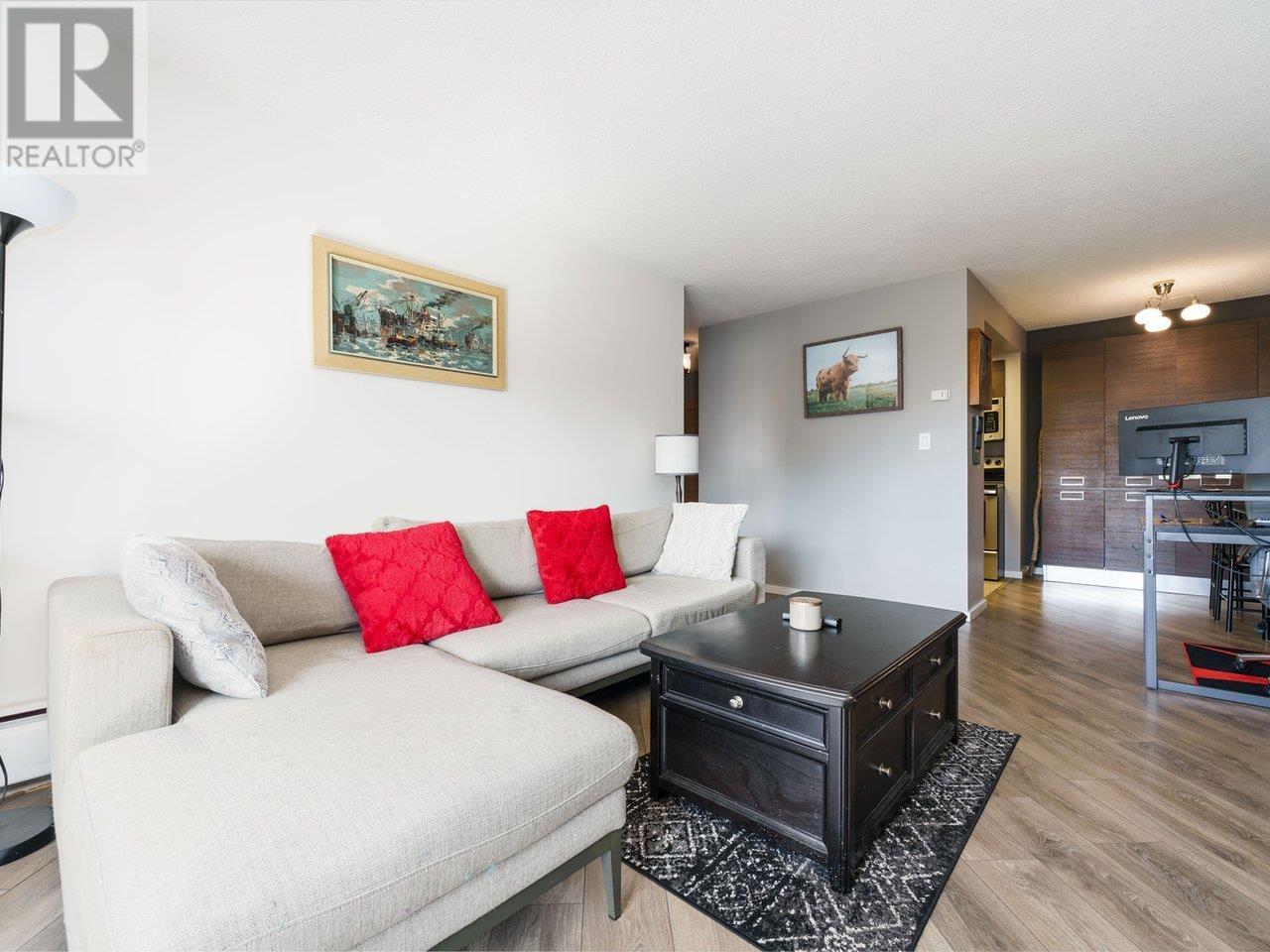 214 123 E 19th Street, North Vancouver, British Columbia V7L 2Y9 - Photo 8 - R2949855