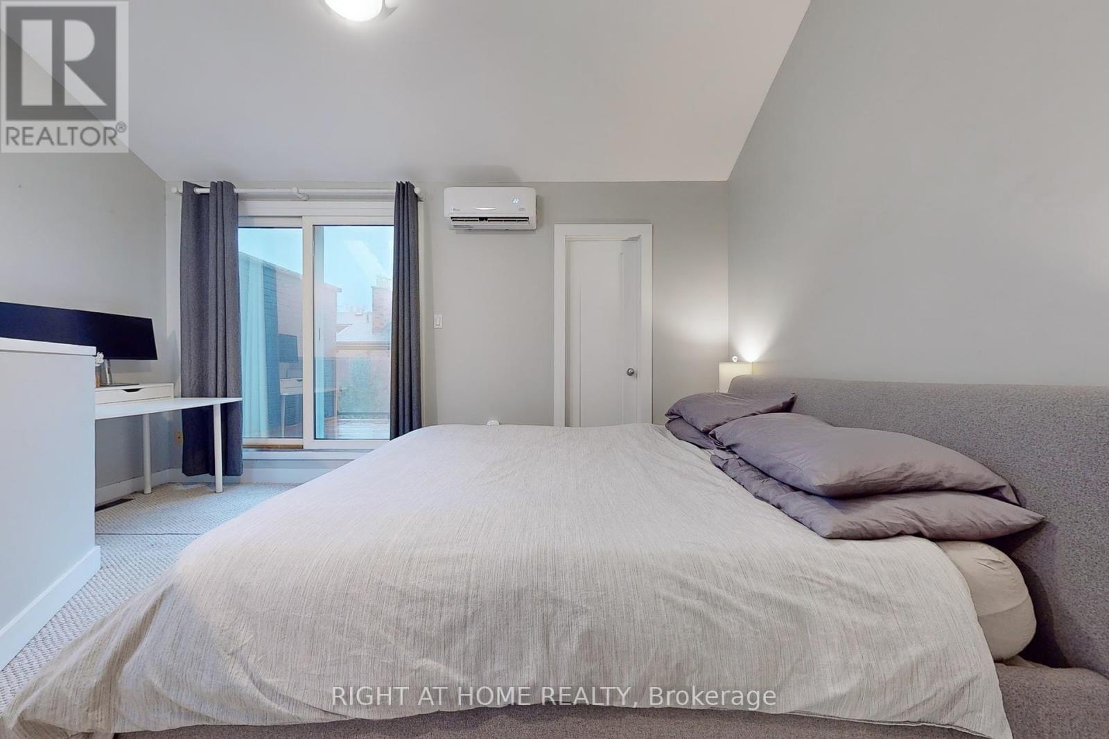 8 West Avenue W, Toronto, Ontario  M4M 2L8 - Photo 26 - E11888466