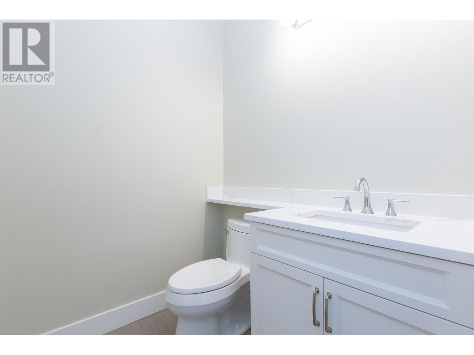 1933 Dowad Drive, Squamish, British Columbia  V8B 0S4 - Photo 27 - R2925447