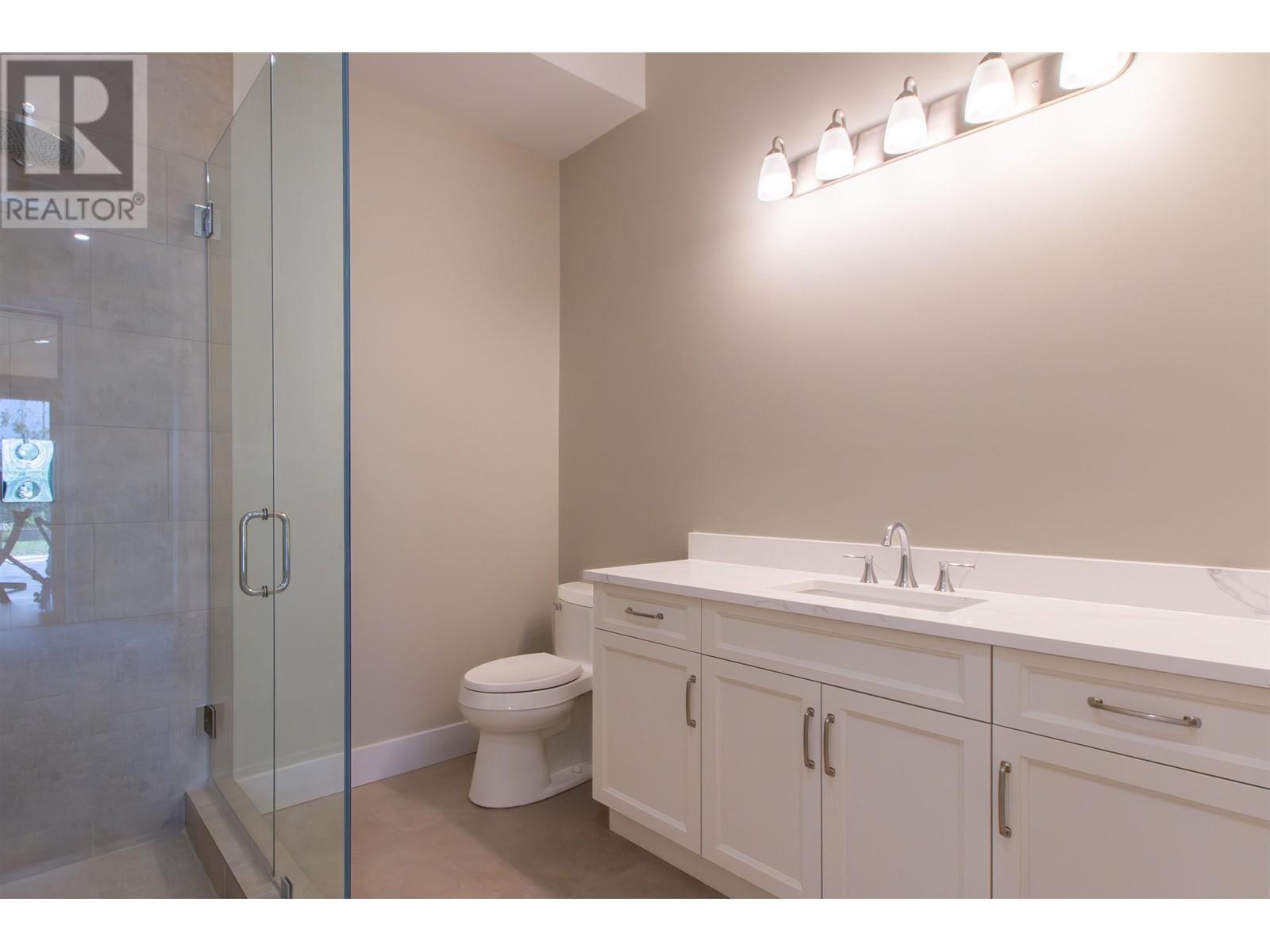 1933 Dowad Drive, Squamish, British Columbia  V8B 0S4 - Photo 15 - R2925447