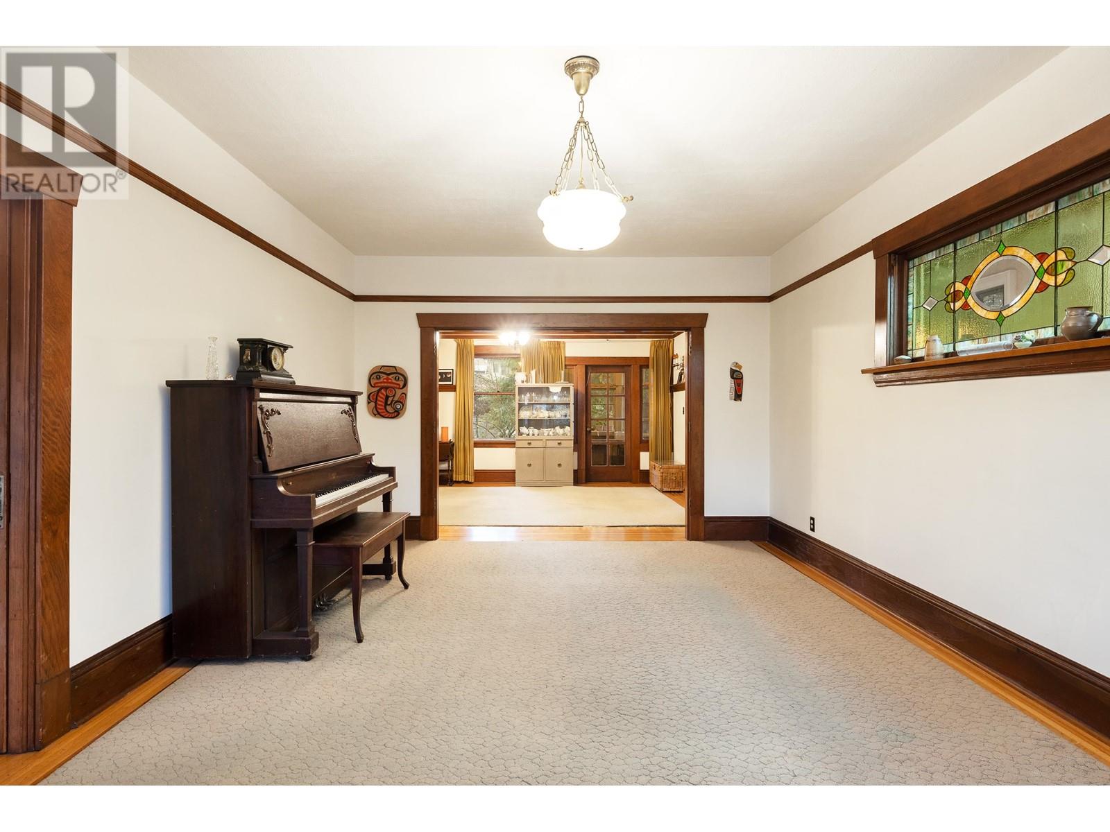 Listing Picture 7 of 40 : 2886 W 29TH AVENUE, Vancouver / 溫哥華 - 魯藝地產 Yvonne Lu Group - MLS Medallion Club Member