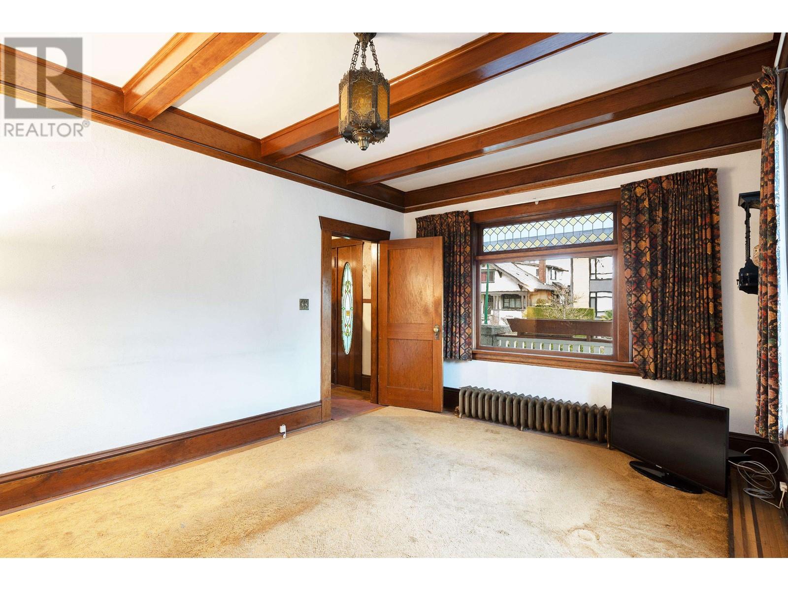 Listing Picture 6 of 40 : 2886 W 29TH AVENUE, Vancouver / 溫哥華 - 魯藝地產 Yvonne Lu Group - MLS Medallion Club Member