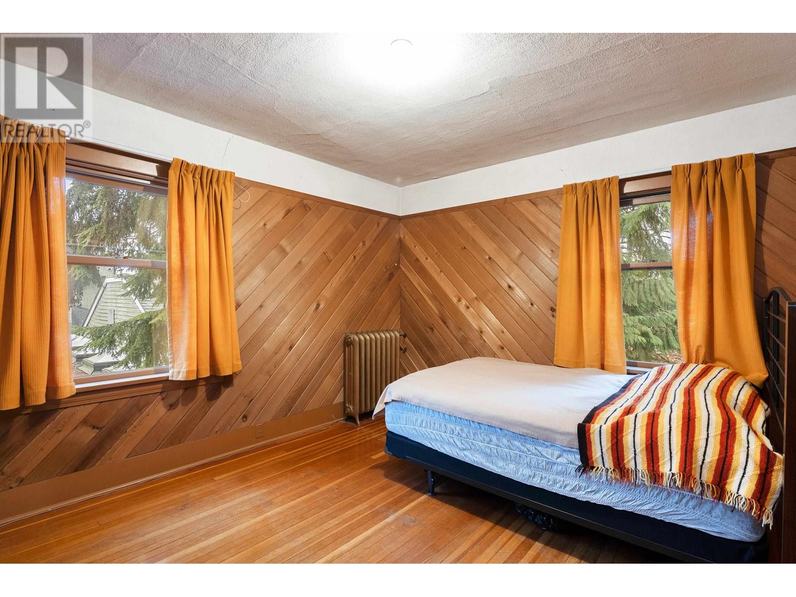 Listing Picture 27 of 40 : 2886 W 29TH AVENUE, Vancouver / 溫哥華 - 魯藝地產 Yvonne Lu Group - MLS Medallion Club Member