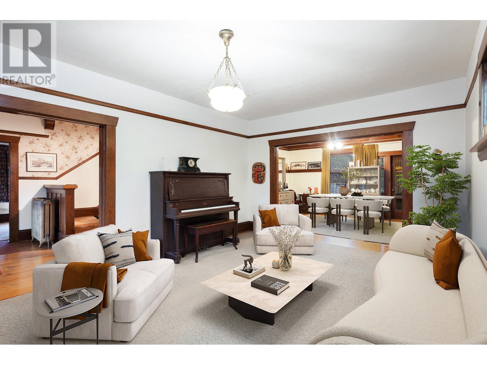 Listing Picture 37 of 40 : 2886 W 29TH AVENUE, Vancouver / 溫哥華 - 魯藝地產 Yvonne Lu Group - MLS Medallion Club Member