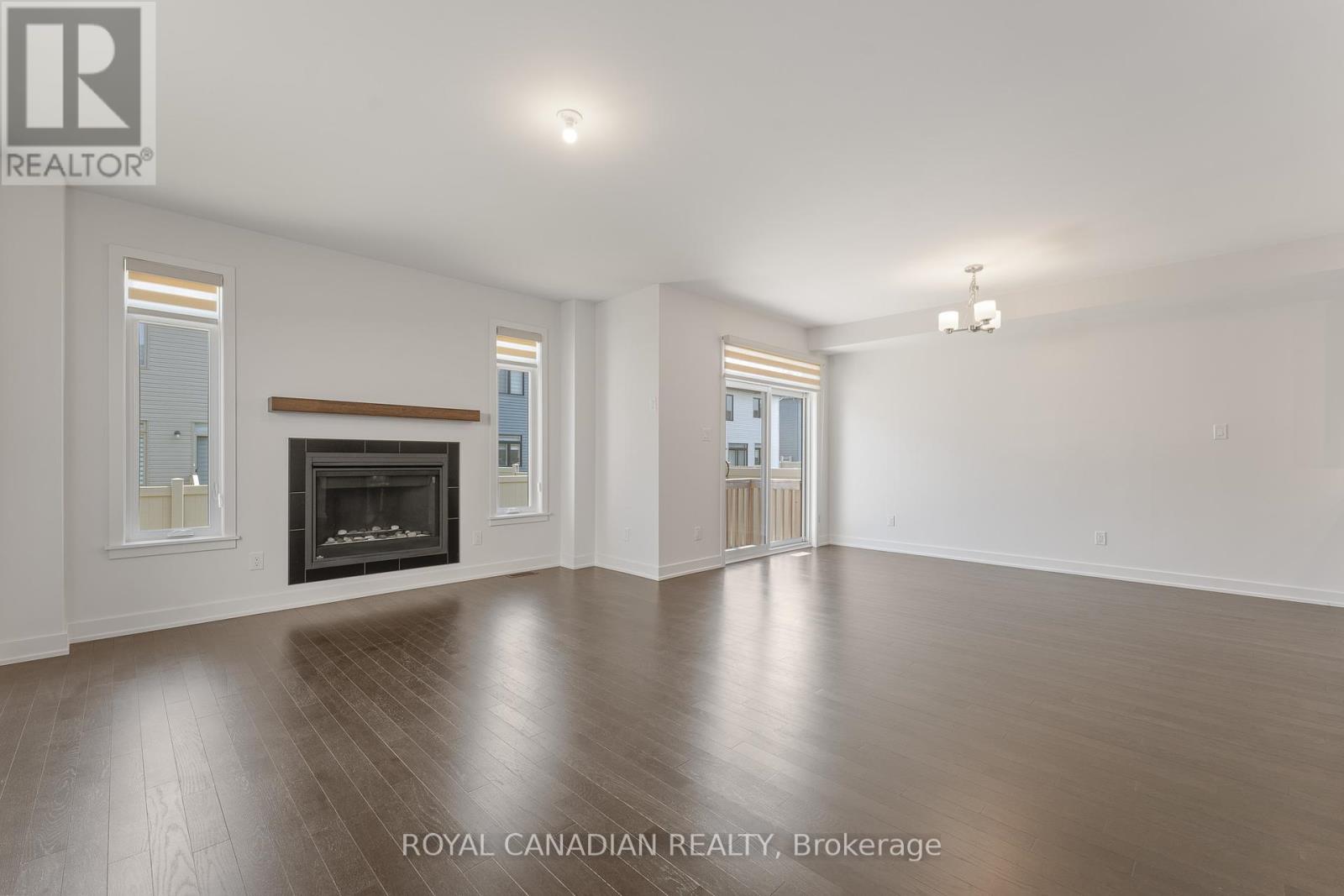 92 Big Dipper Street, Ottawa, Ontario  K4M 0L9 - Photo 10 - X11888525