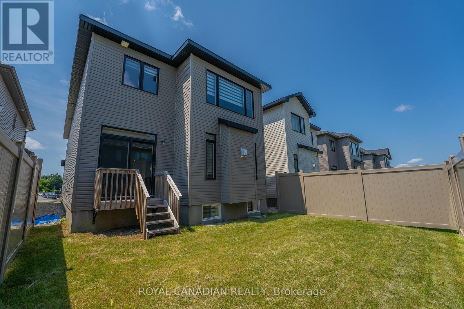 92 Big Dipper Street, Ottawa, Ontario  K4M 0L9 - Photo 36 - X11888525