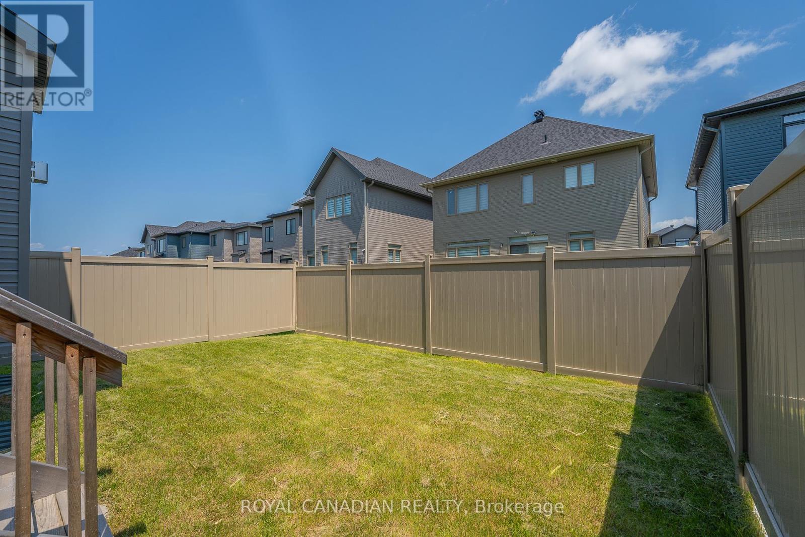 92 Big Dipper Street, Ottawa, Ontario  K4M 0L9 - Photo 37 - X11888525