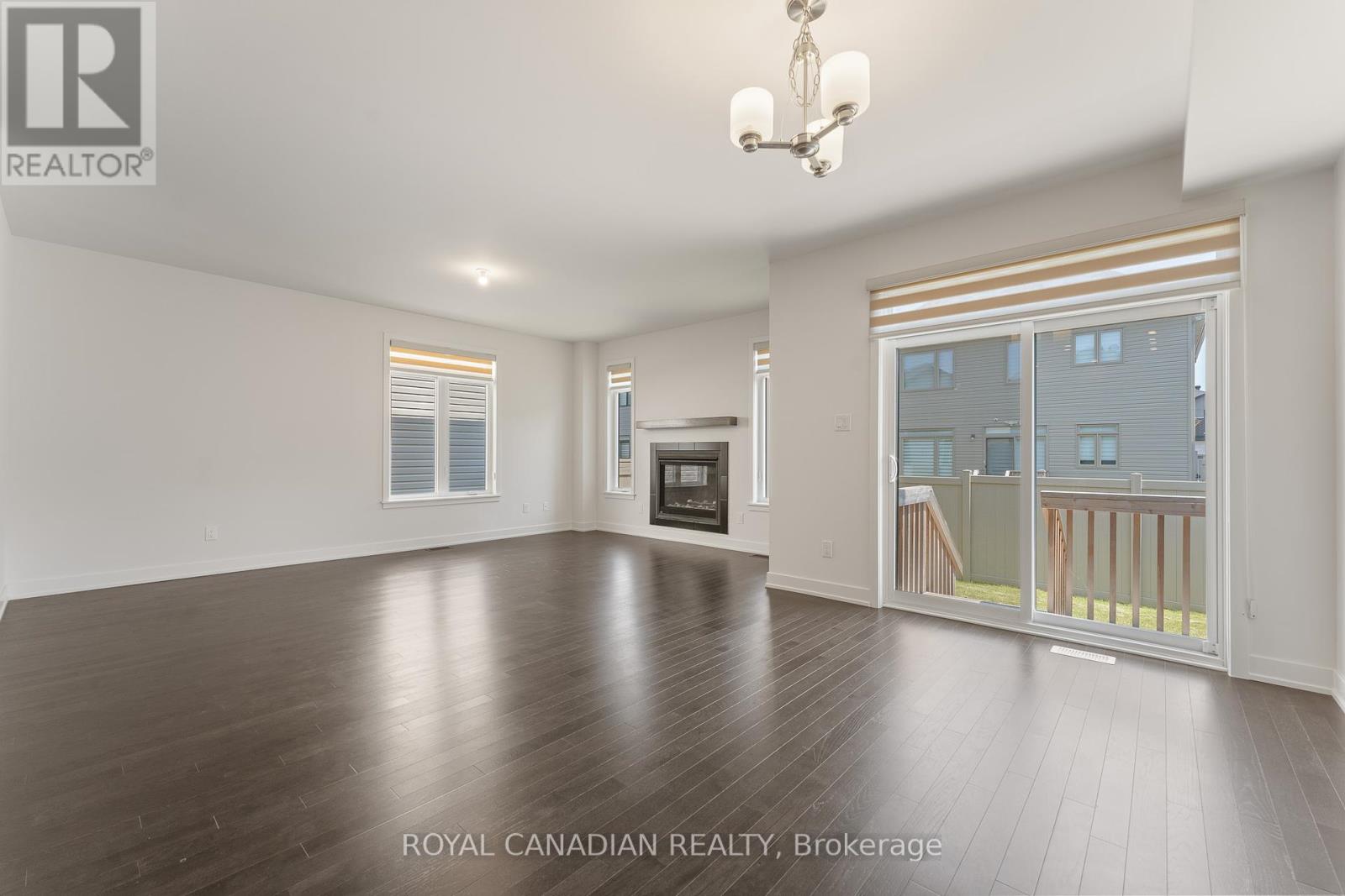 92 Big Dipper Street, Ottawa, Ontario  K4M 0L9 - Photo 9 - X11888525