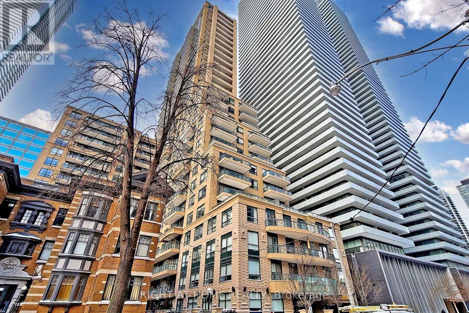 1216 - 35 Hayden Street, Toronto, Ontario  M4Y 3C3 - Photo 3 - C11888539