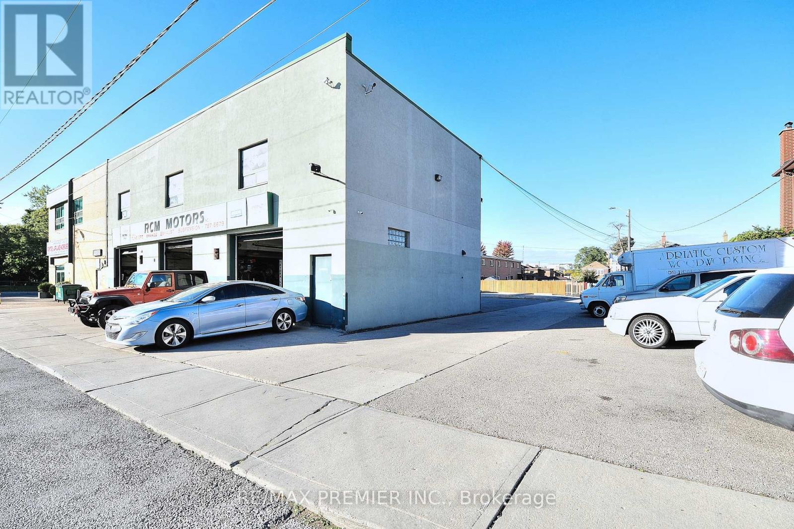 Unit G - 2120 Eglinton Avenue W, Toronto, Ontario  M6E 2K8 - Photo 15 - W11888604