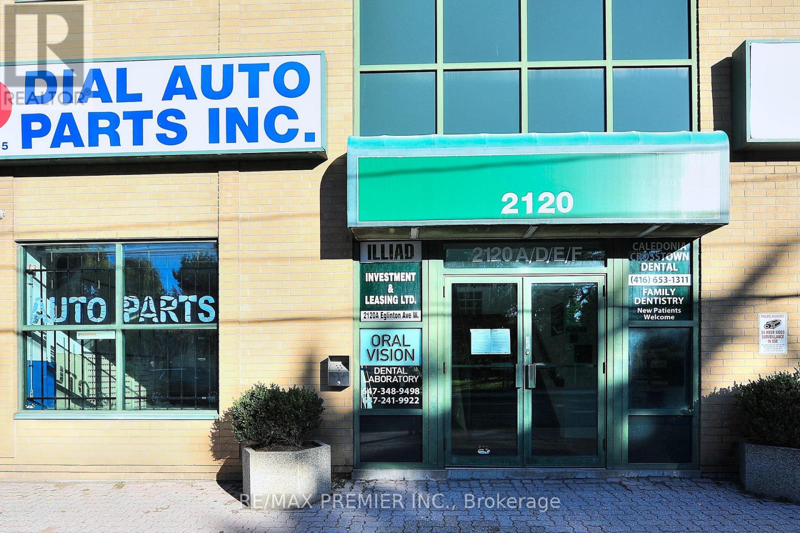Unit G - 2120 Eglinton Avenue W, Toronto, Ontario  M6E 2K8 - Photo 2 - W11888604