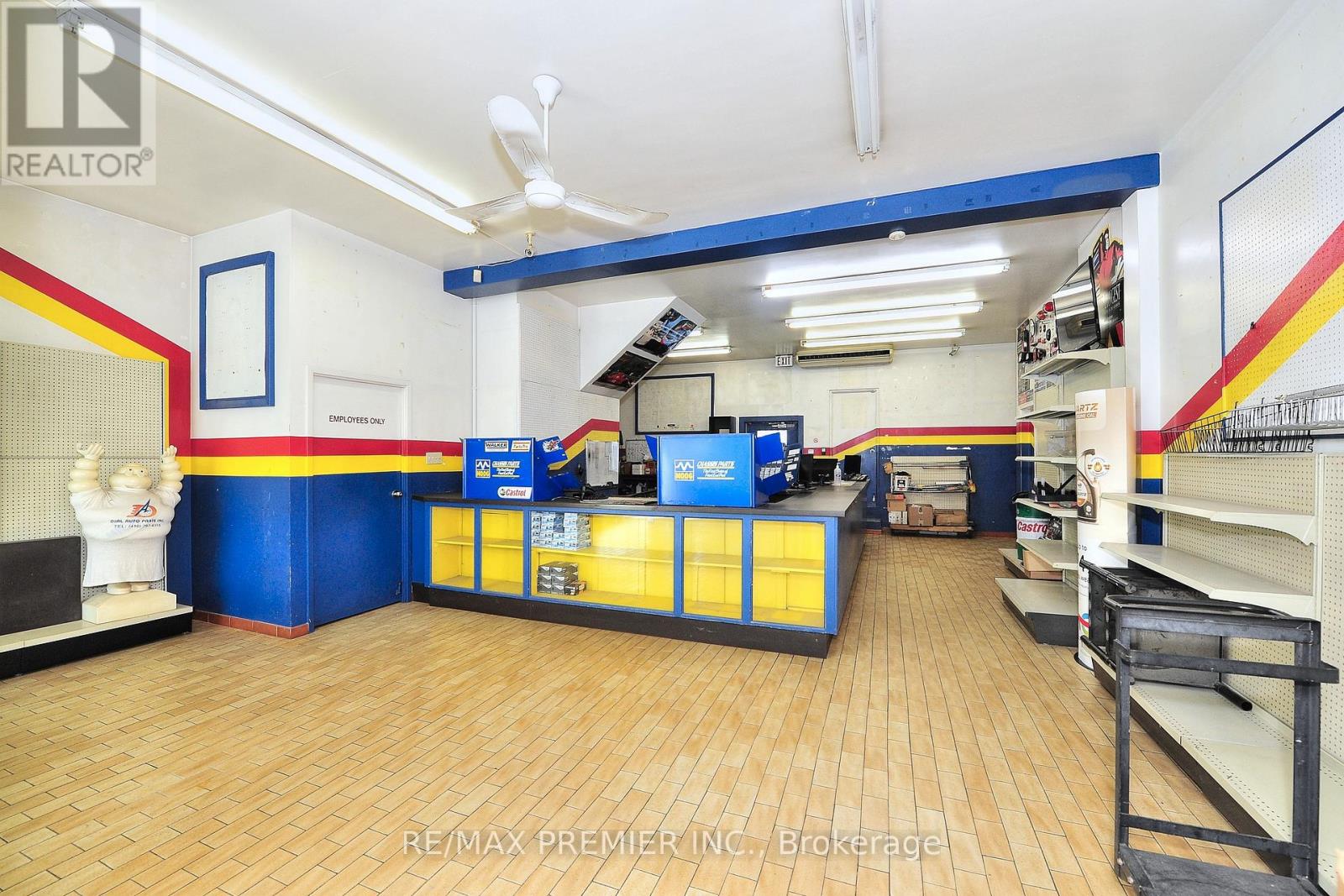 Unit G - 2120 Eglinton Avenue W, Toronto, Ontario  M6E 2K8 - Photo 4 - W11888604