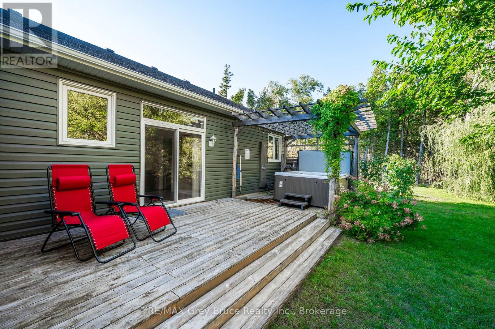 10 Williamson Place E, South Bruce Peninsula, Ontario  N0H 2T0 - Photo 35 - X11888627