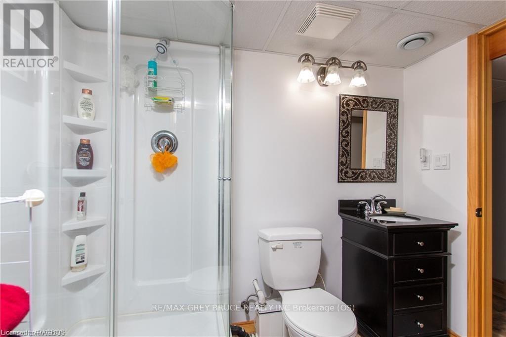 362511 Lindenwood Road, Georgian Bluffs, Ontario  N0H 2T0 - Photo 22 - X10846513