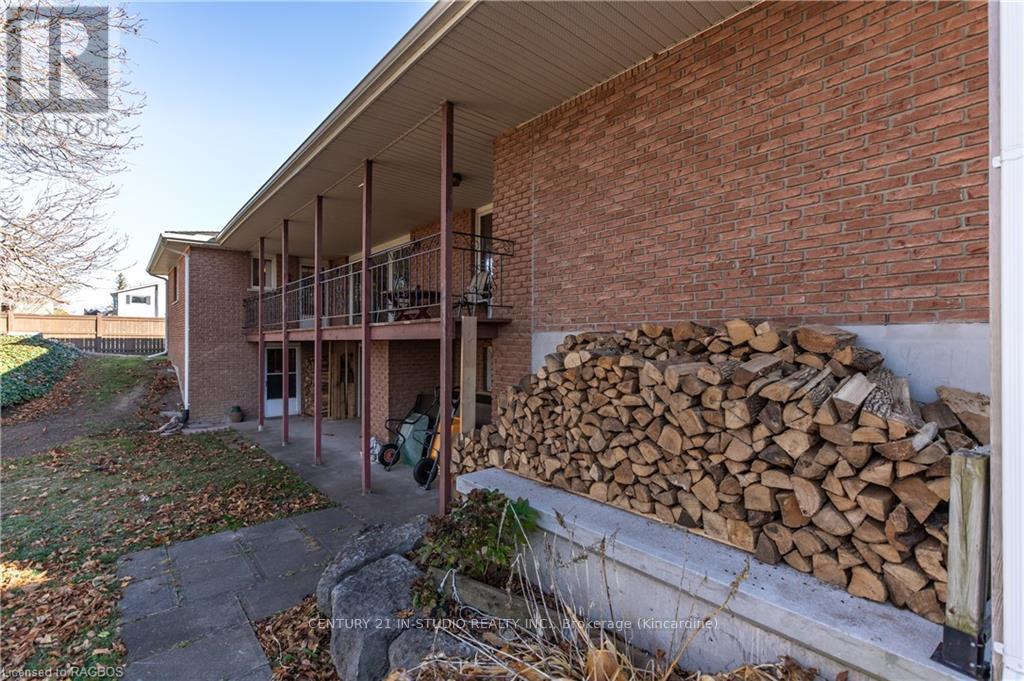 1020 West Street, Kincardine, Ontario  N2Z 1C8 - Photo 10 - X11822815