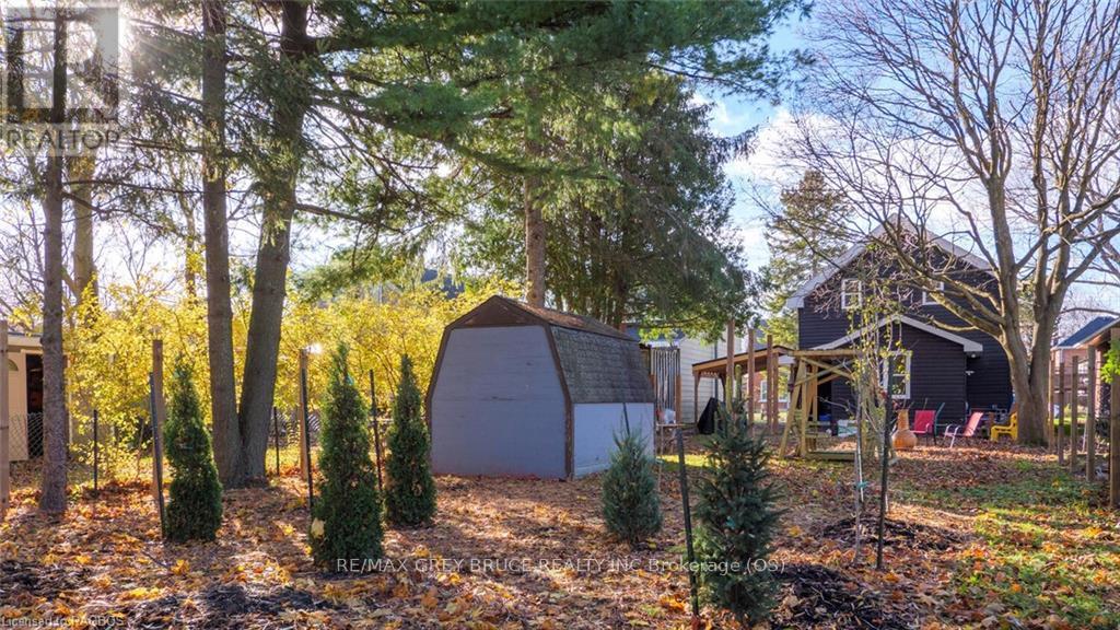 1087 7th Avenue W, Owen Sound, Ontario  N4K 5K4 - Photo 33 - X11879984